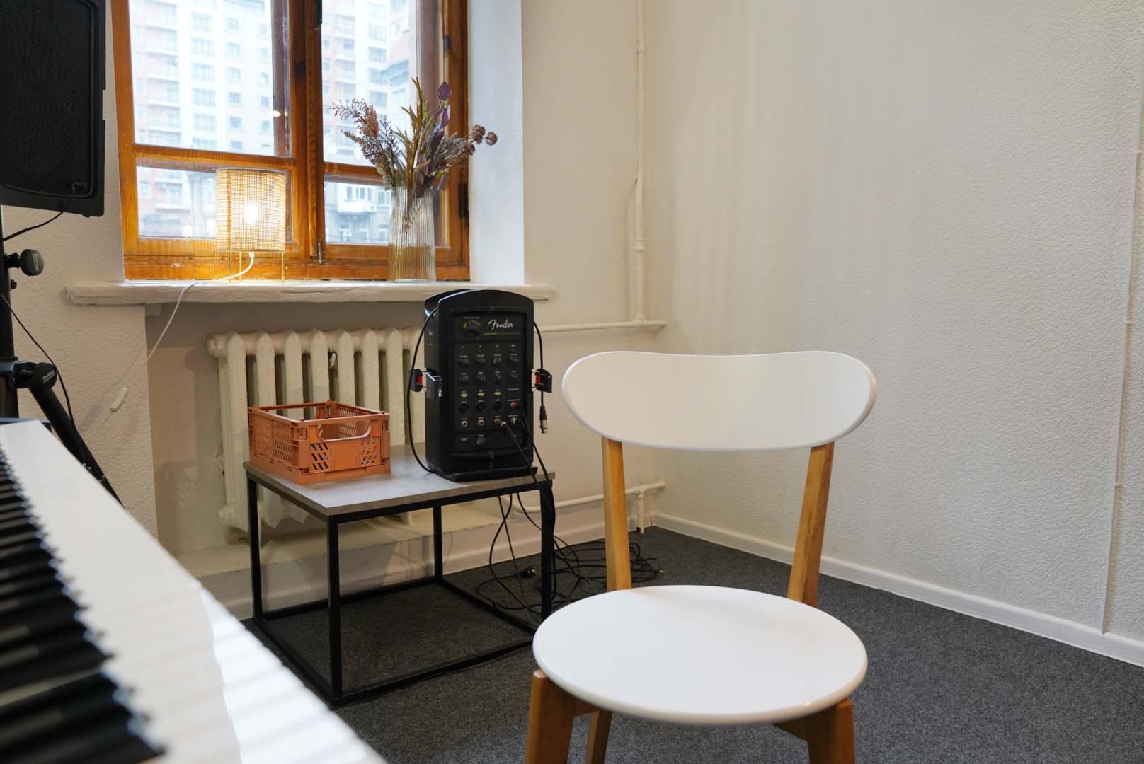 Оренда кабінету для уроків фортепіано